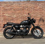 Triumph Bonneville T120 Black